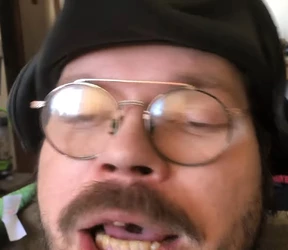 blacktunge.jpg blacktunge.jpg