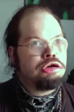 bogface9.jpg bogface9.jpg