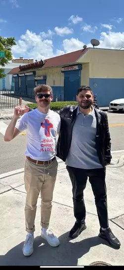sulaiman-ahmed-and-nick-fuentes-linkup-muslim-and-christian-v0-fax7tp42tvxc1-1701819582.webp sulaiman-ahmed-and-nick-fuentes-linkup-muslim-and-christian-v0-fax7tp42tvxc1-1701819582.webp