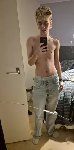 i-know-i-should-work-out-but-is-my-body-cooked-or-could-i-v0-y7io90rmszre1.webp i-know-i-should-work-out-but-is-my-body-cooked-or-could-i-v0-y7io90rmszre1.webp