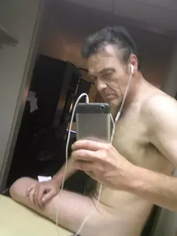 johnnynude.webp johnnynude.webp