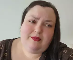 back with lipstick.png back with lipstick.png
