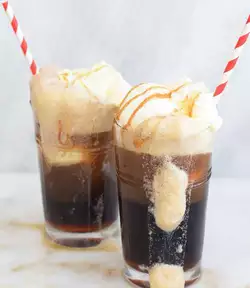 ice cream float.jpg ice cream float.jpg