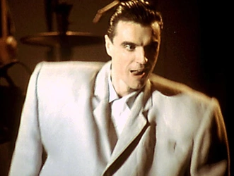 david-byrne-stop-making-sense.jpg