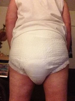 me_wearing_7_or_8_diapers_at_once_part_3_by_regulas314-d9ty8va.jpg