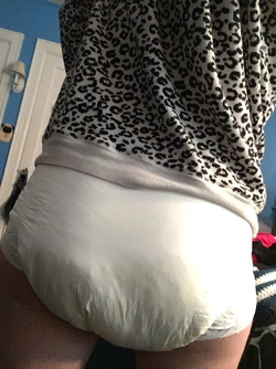 tumblr_ohr58hMYm71vlcvfeo1_1280.jpg