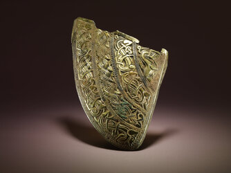 Staffordshire_helmet_-_cheek_guard.jpg