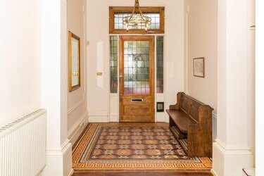 vestibule.jpg
