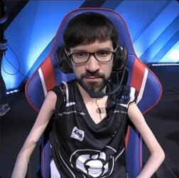GIl6y1eWMAAf7df.jpeg