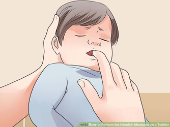 aid1631608-728px-Perform-the-Heimlich-Maneuver-on-a-Toddler-Step-16-Version-2.jpg