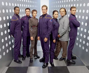 nx01-crew3.jpg