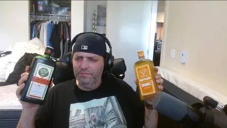 ORANGEJAGER.jpg