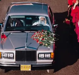Rajneeshees Rolłs Royce.png