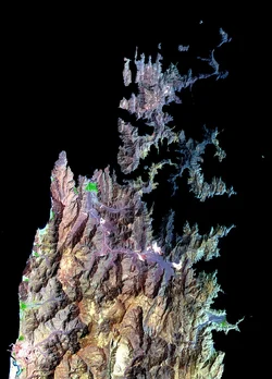 Musandam_Peninsula,_Oman.jpg