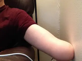 B2NClSNCcAAEDBm.jpg