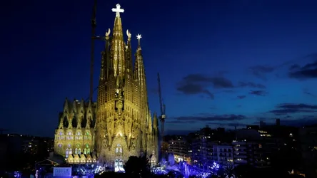 sagrada_familia.jpg