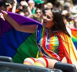 jazzjennings__DZ0PMf-kSHp_1.jpg
