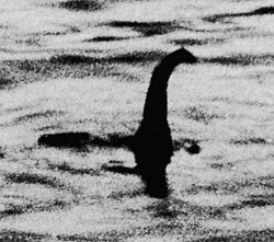 250px-Loch_Ness_Monster_Surgeon's_photograph.jpg