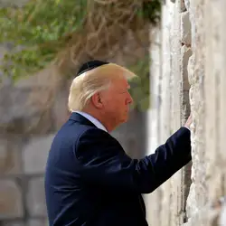 trump-wall.jpg