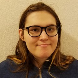 EBuBeKRUwAALd6r.jpg
