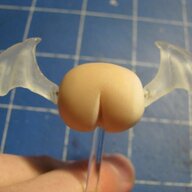 asspiss-with-wings