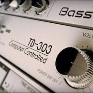 Roland TB-303