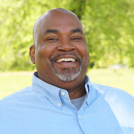 Mark Robinson BussyLiquor