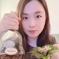 Henny Queen