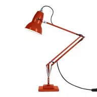a normal desk lamp