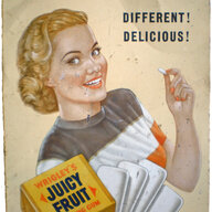 saralovesjuicyfruit