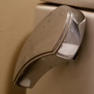 Loose Handle