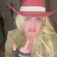 lonelygorl15